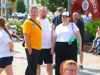 Fuss velünk, fuss értünk (2025) - fotó: 