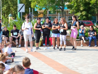 Fuss velünk, fuss értünk (2025) - fotó: 