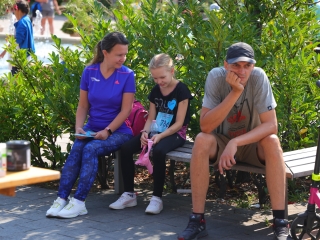 Fuss velünk, fuss értünk (2025) - fotó: 