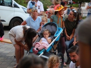 KönyvTér a Városháza téren (2025) - fotó: 