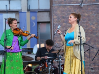 KönyvTér a Városháza téren (2025) - fotó: 