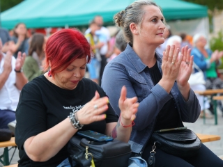 KönyvTér a Városháza téren (2025) - fotó: 