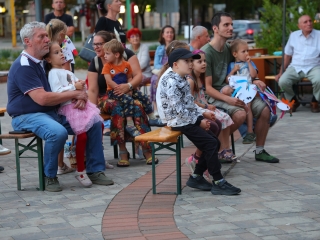 KönyvTér a Városháza téren (2025) - fotó: 