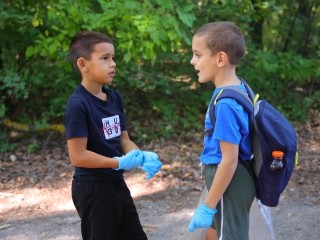 Együtt takarítottak a tiszta Dunaújvárosért! - fotó: 