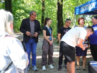 Együtt takarítottak a tiszta Dunaújvárosért! - fotó: 