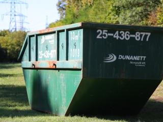 Együtt takarítottak a tiszta Dunaújvárosért! - fotó: 