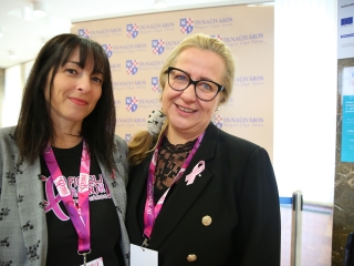 Figyelj rá(n)k! (2025) - fotó: 