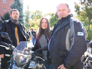 Figyelj rá(n)k! (2025) - fotó: 