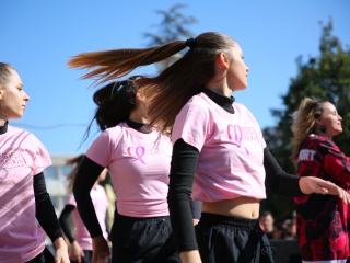 Figyelj rá(n)k! (2025) - fotó: 