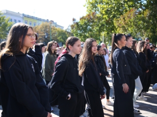 Figyelj rá(n)k! (2025) - fotó: 