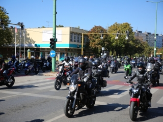 Figyelj rá(n)k! (2025) - fotó: 