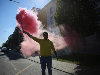 Figyelj rá(n)k! (2025) - fotó: 