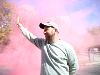 Figyelj rá(n)k! (2025) - fotó: 