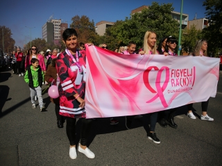 Figyelj rá(n)k! (2025) - fotó: 