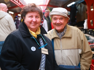 Ünnepi kínálat az évzáró ABolhapiacon - fotó: 