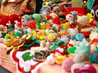 Ünnepi kínálat az évzáró ABolhapiacon - fotó: 