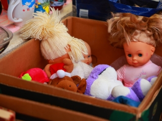 Ünnepi kínálat az évzáró ABolhapiacon - fotó: 