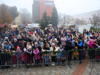 Az igazi Mikulás Dunaújvárosban - fotó: 