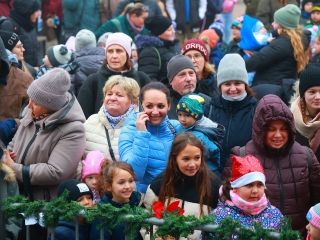 Az igazi Mikulás Dunaújvárosban - fotó: 