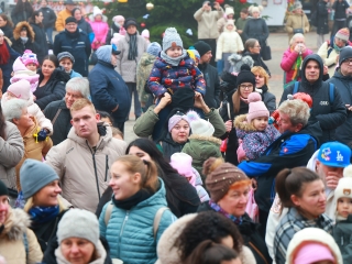 Az igazi Mikulás Dunaújvárosban - fotó: 