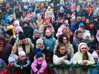 Az igazi Mikulás Dunaújvárosban - fotó: 