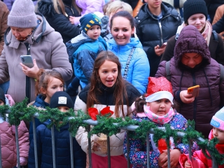 Az igazi Mikulás Dunaújvárosban - fotó: 