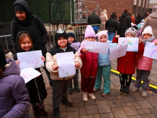 Az igazi Mikulás Dunaújvárosban - fotó: 