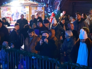 Az öröm rózsaszín gyertyája is fénylik (galéria) - fotó: 