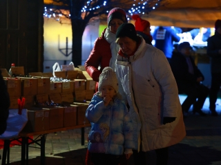 Az öröm rózsaszín gyertyája is fénylik (galéria) - fotó: 