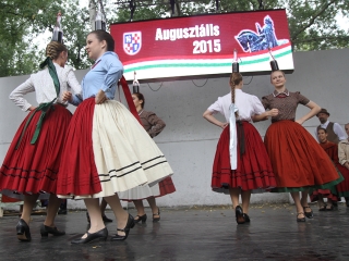 Augusztus 20. képekben - Janicsák István és az Asszonykórus, United, Janicsák Veca, Rudán Joe, Kalapács Józsi, Beatrice - fotó: 