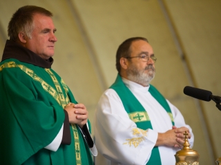 Böjte Csaba Dunaföldváron - fotó: Ónodi Zoltán