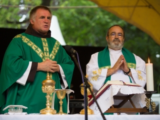 Böjte Csaba Dunaföldváron - fotó: Ónodi Zoltán