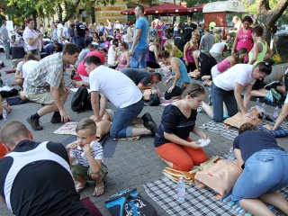 Újraélesztési Guiness-rekord - fotó: Sándor Judit