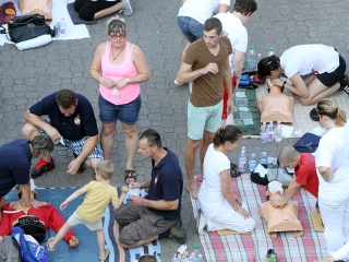 Újraélesztési Guiness-rekord - fotó: Sándor Judit