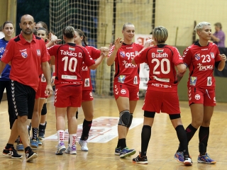 Női kézilabda - magabiztos siker itthon - fotó: Sándor Judit