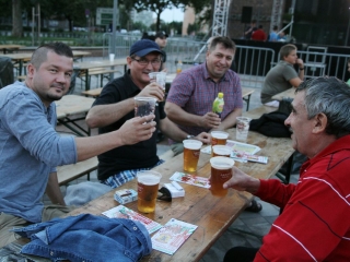 Magyarország - Románia Eb-selejtező a Városháza téren - fotó: Sándor Judit