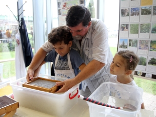 Látogatás a papírgyárban - fotó: Sándor Judit