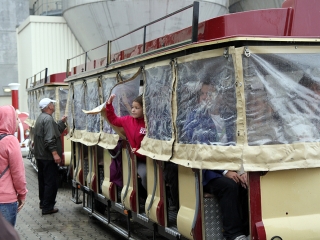 Látogatás a papírgyárban - fotó: Sándor Judit