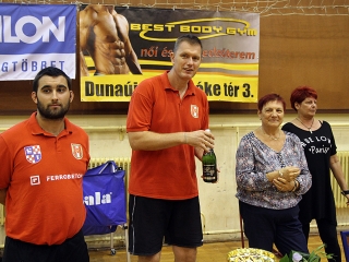 Szász Antal Emléktorna - fotó: 