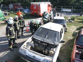 Tűzoltóink gyakorlatban - fotó: Ónodi Zoltán