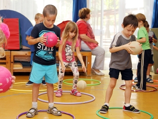 Labda Banda a Napsugár oviban - fotó: Sándor Judit