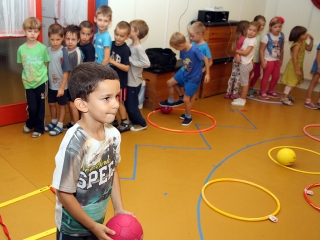 Labda Banda a Napsugár oviban - fotó: Sándor Judit