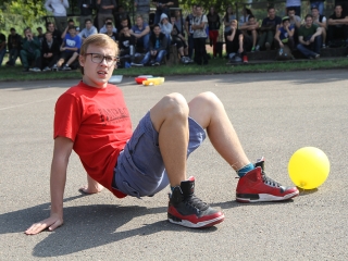 Gólyaavató a Dunaferr iskolában - fotó: Sándor Judit