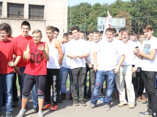 Gólyaavató a Dunaferr iskolában - fotó: Sándor Judit