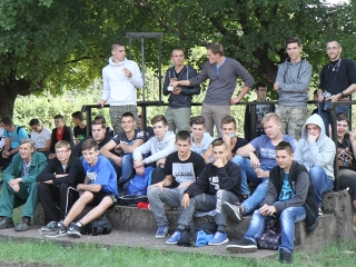 Gólyaavató a Dunaferr iskolában - fotó: Sándor Judit