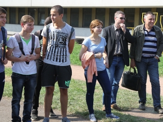 Gólyaavató a Dunaferr iskolában - fotó: Sándor Judit