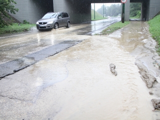 Égszakadás Dunaújvárosban - fotó: Sándor Judit