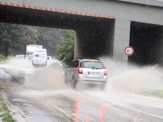 Égszakadás Dunaújvárosban - fotó: Sándor Judit
