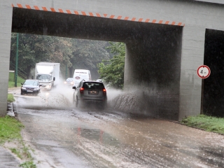 Égszakadás Dunaújvárosban - fotó: Sándor Judit