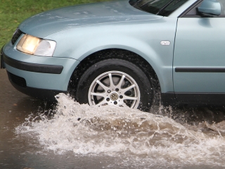 Égszakadás Dunaújvárosban - fotó: Sándor Judit
